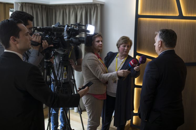 Fidesz a Europejska Partia Ludowa - spór w przeddzień wyborów do PE