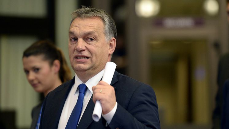 Czy premier Orbán czegoś się boi? Tak. Partycypacji obywateli.